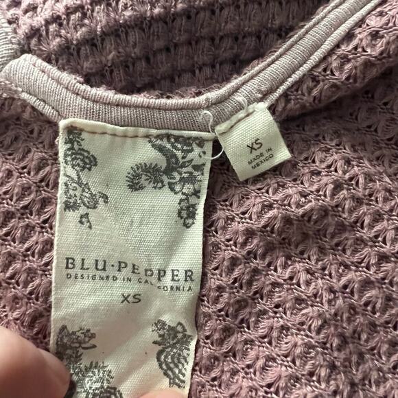 Blu Pepper Woman's Blush Waffle Knit Sleeveless Button Front Tank Top- Size XS - Picture 4 of 9